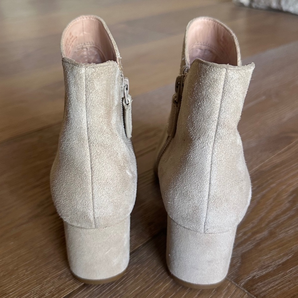 Cole Haan Elyse Suede Bootie Taupe Size 5 NEW - Picture 6 of 13